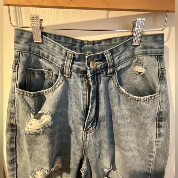 SHEIN jeans with factory holes and distressing, size XS. - Picture 2 of 5